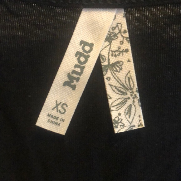 Basic Tank - Picture 2 of 2